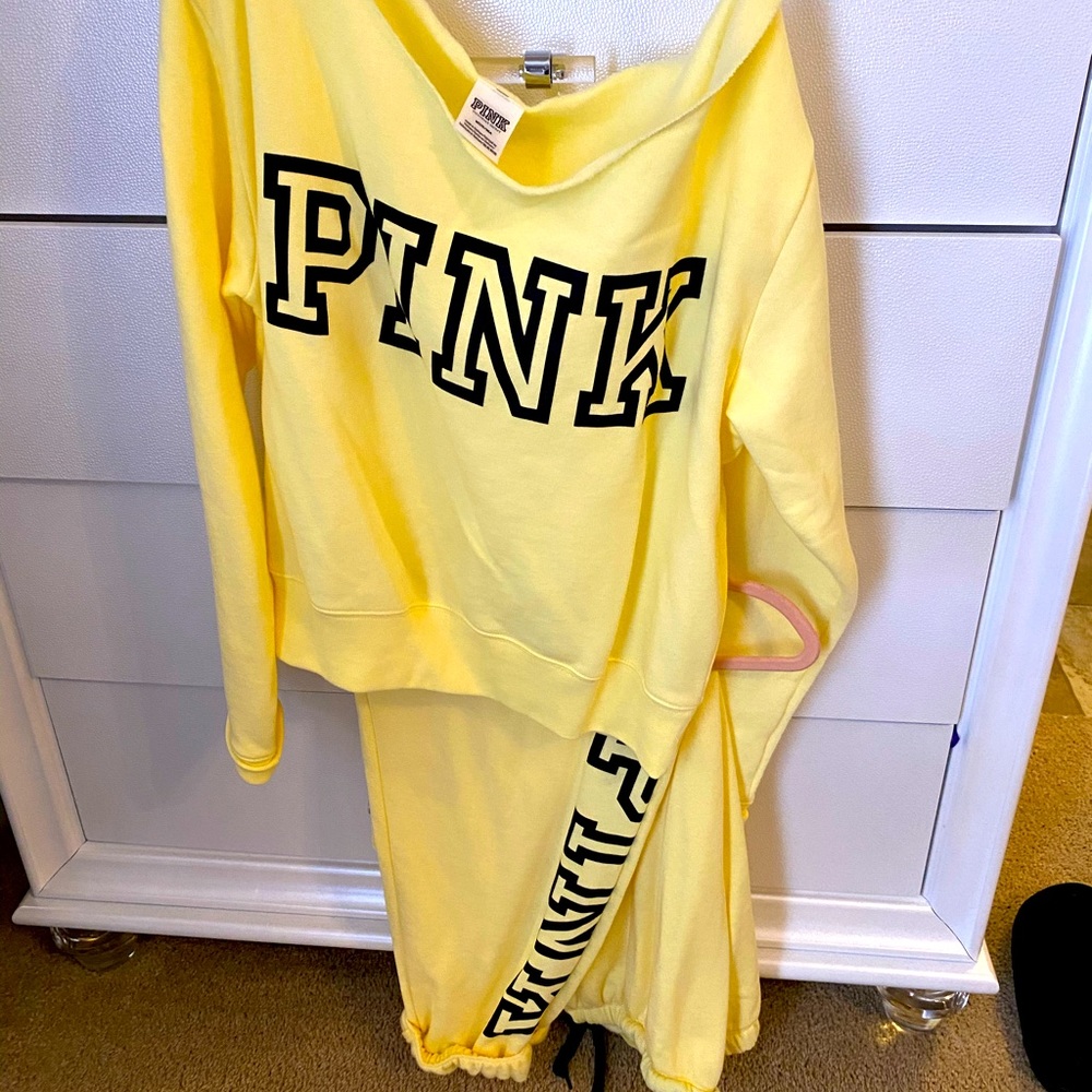 Victoria’s Secret Pink Jogger Set